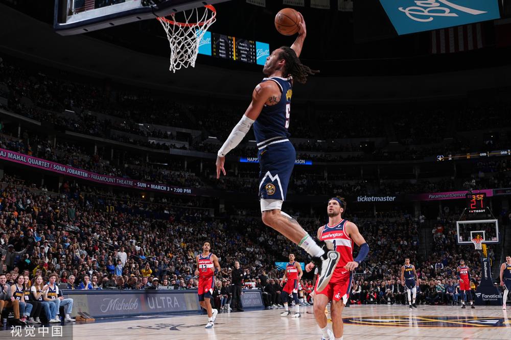 阵容齐整且 阵容齐整且