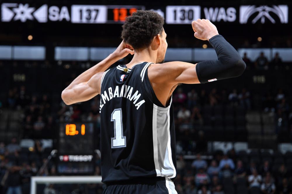 而在这项充 而在这项充