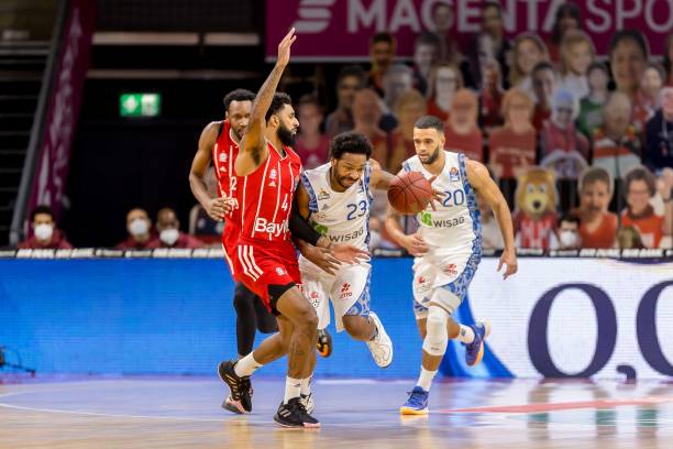 乃至拜仁慕 乃至拜仁慕